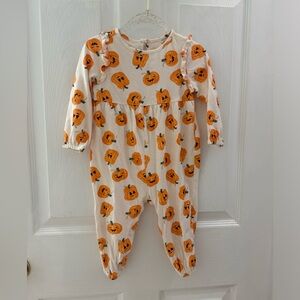 Old Navy Baby Girl Outfit 12-18M